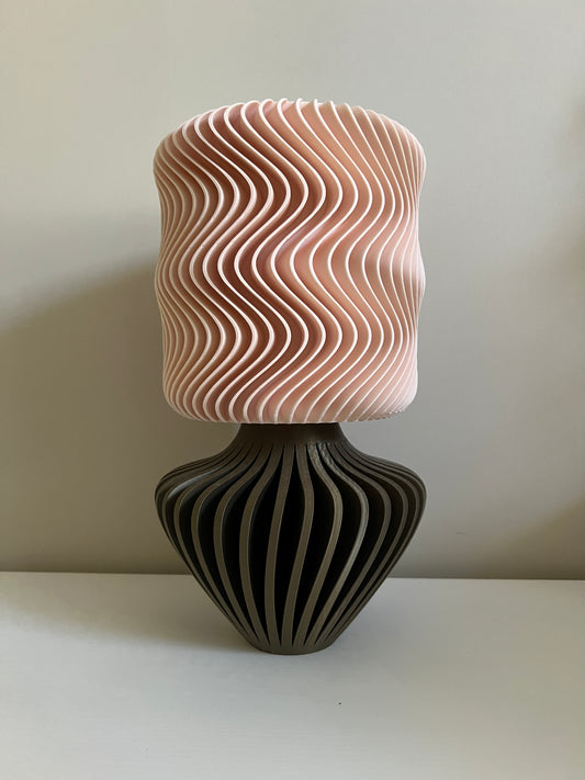 Moderna Viļņlampa ar LED Spuldzi